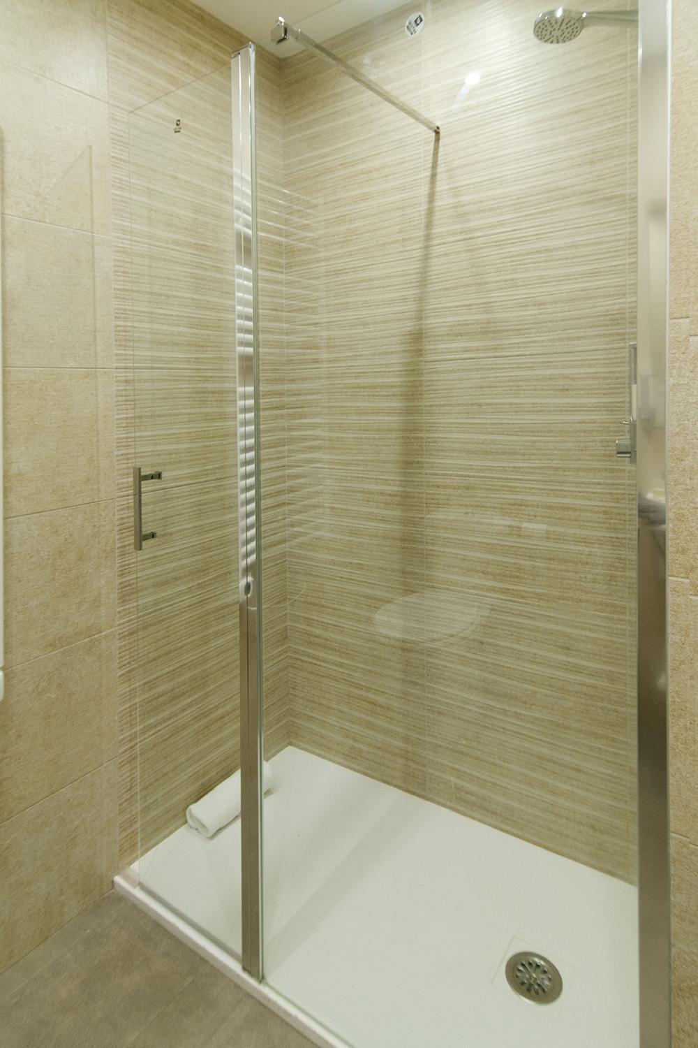 Hotel Bestprice Alegria Madrid Esterno foto